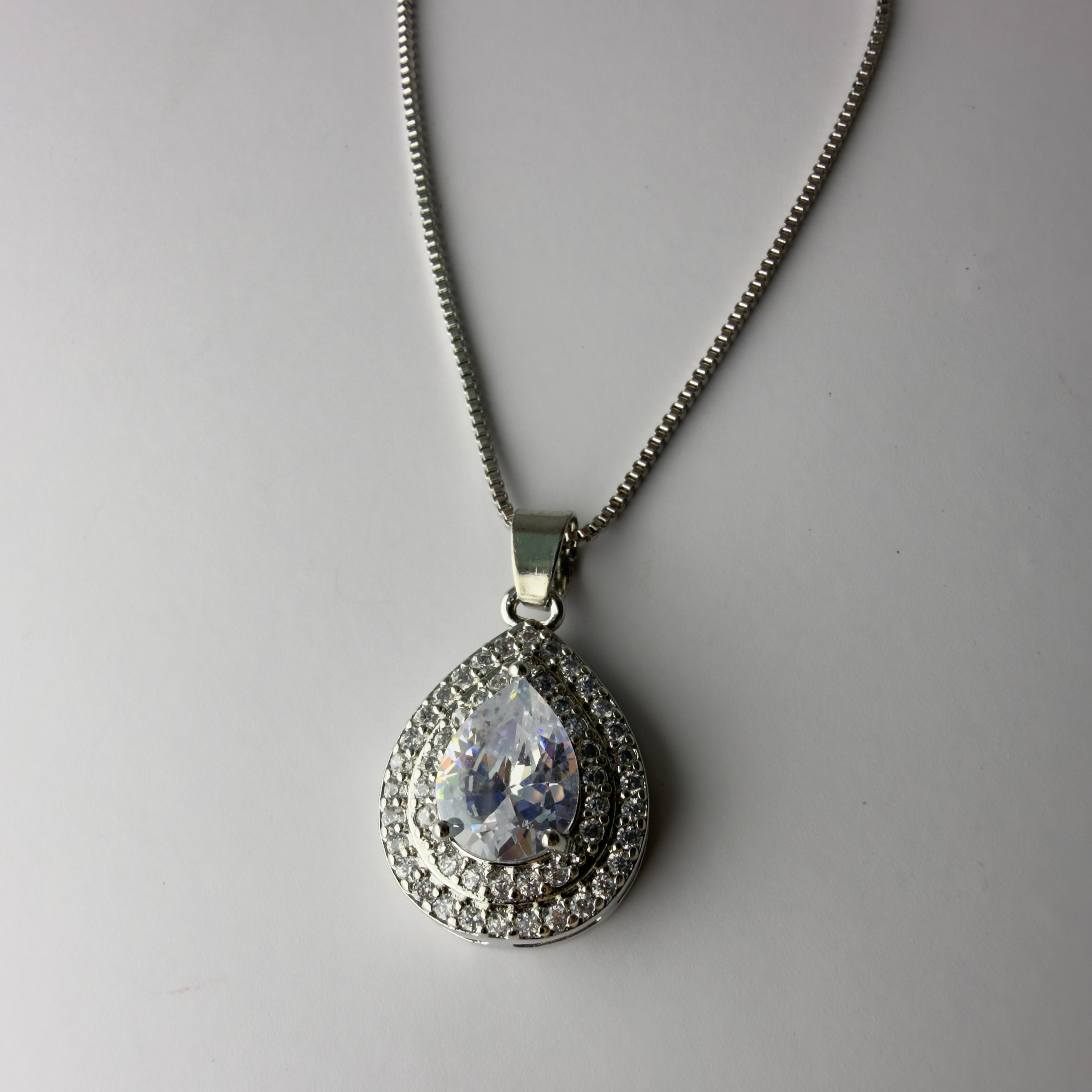 Colar Gota Imperial